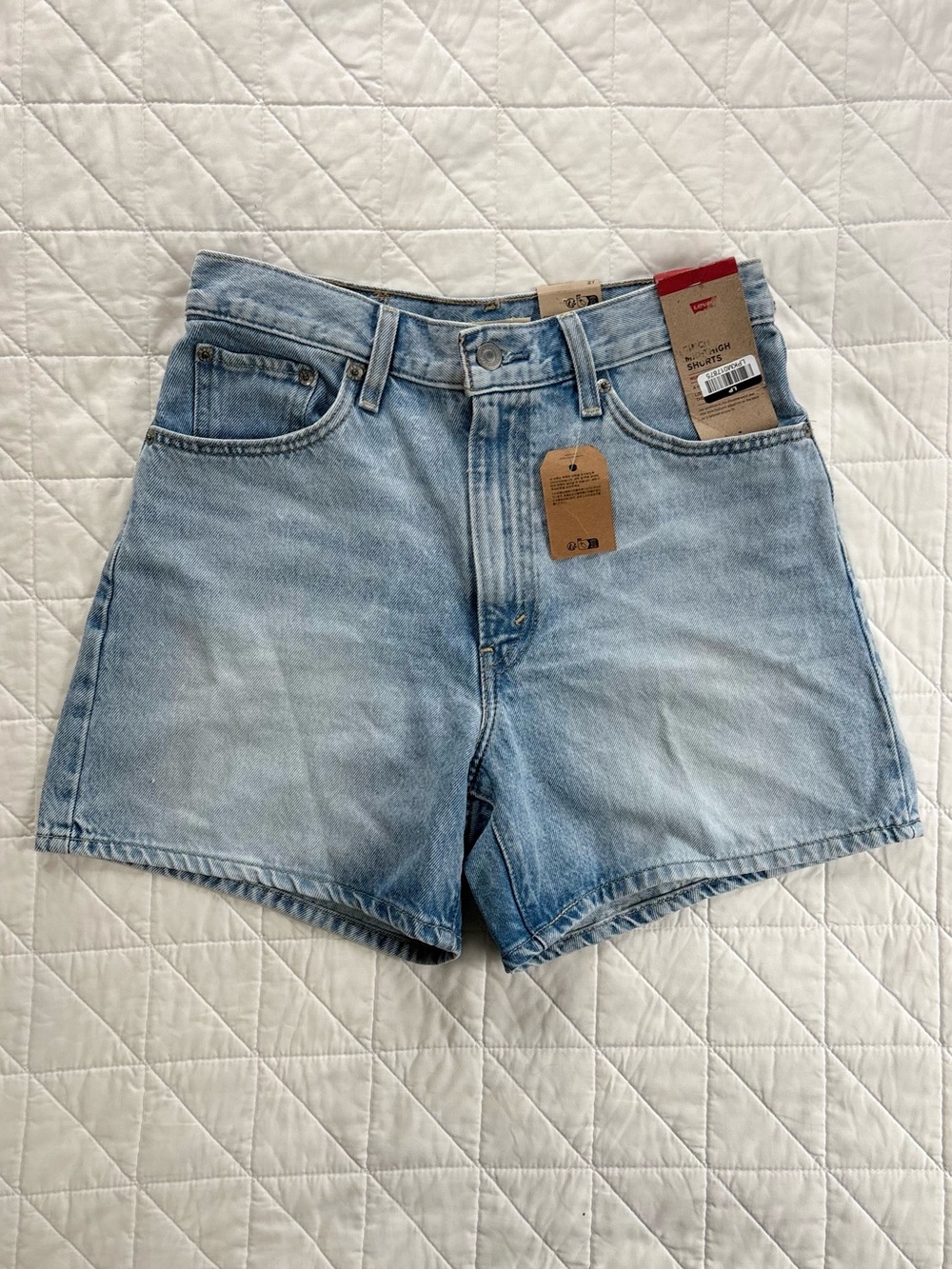 Levi's Cinch Mid Thigh High Rise Jean Shorts Light Wash - Size 27 NWT
